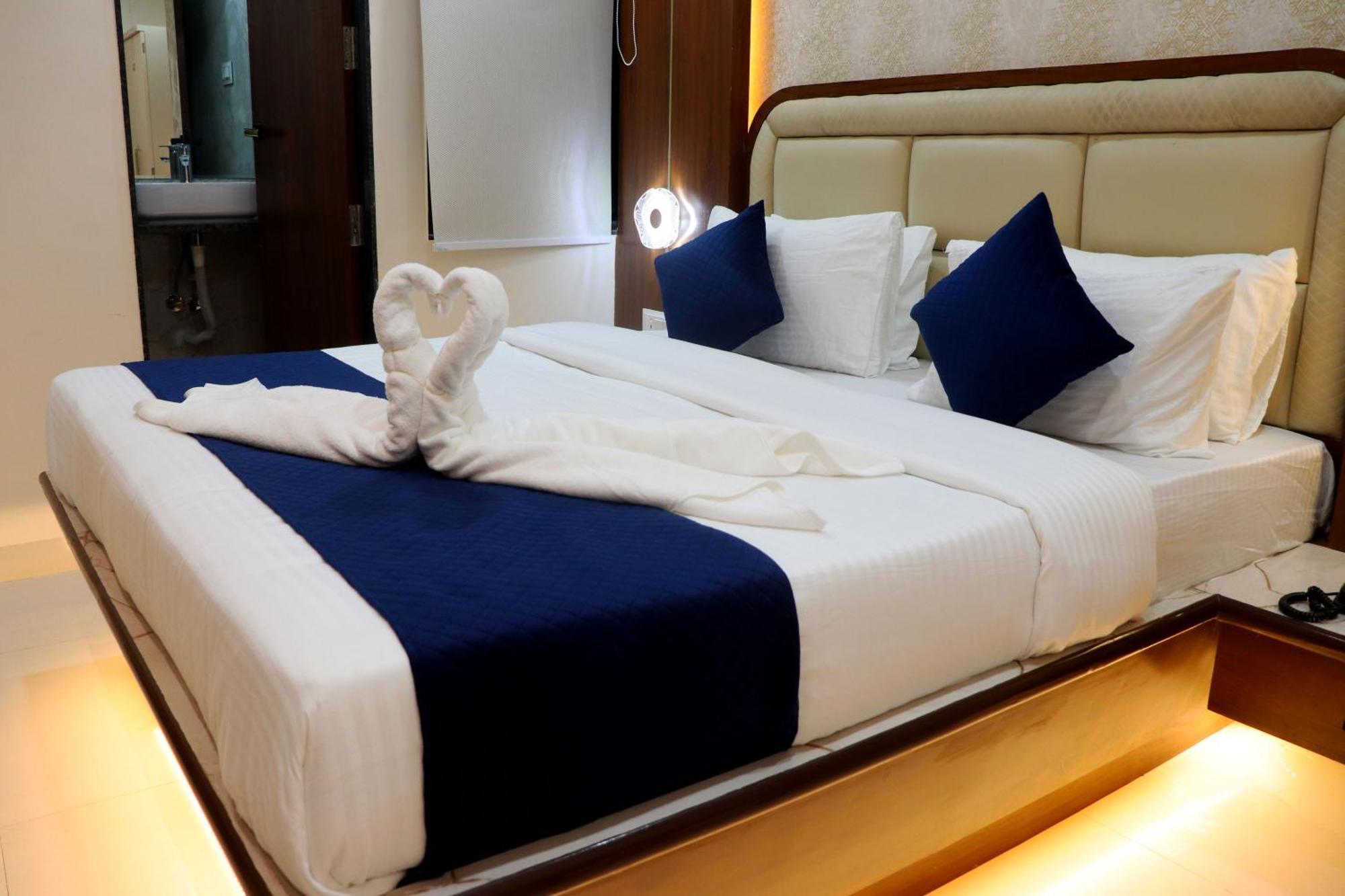 Hotel Aranyasutra Inaya, إندور المظهر الخارجي الصورة