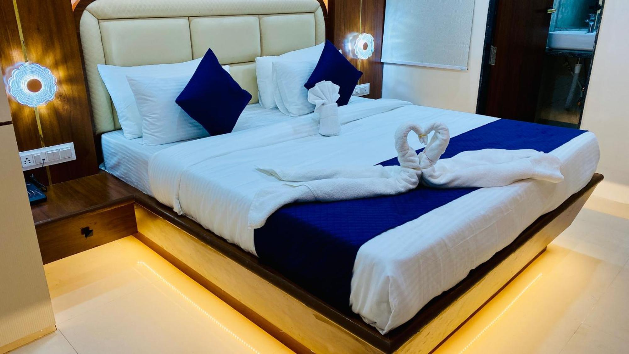 Hotel Aranyasutra Inaya, إندور المظهر الخارجي الصورة