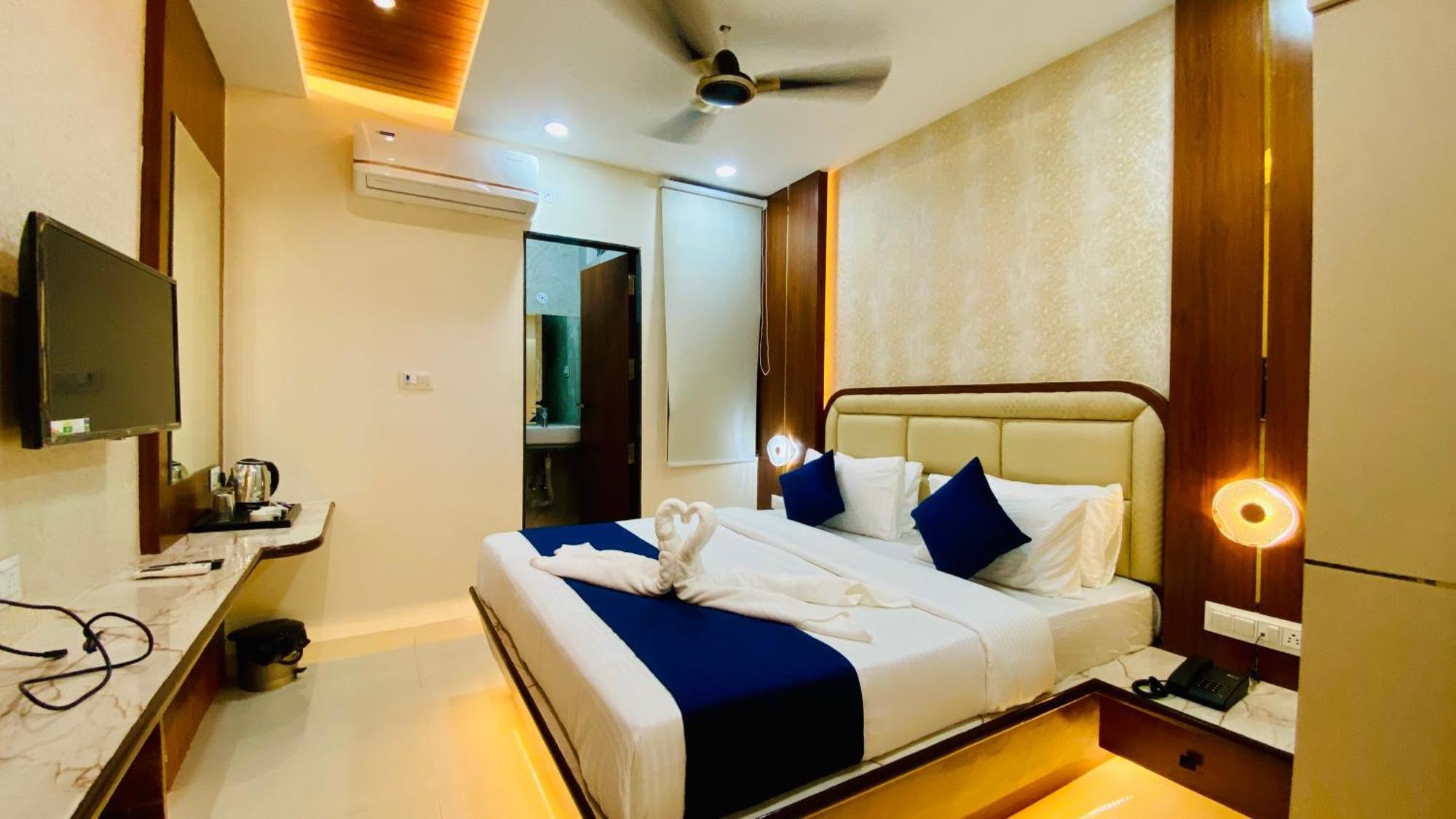 Hotel Aranyasutra Inaya, إندور المظهر الخارجي الصورة
